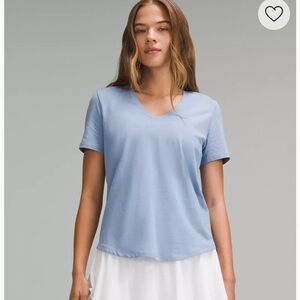 Lululemon lightweight V neck T shirt